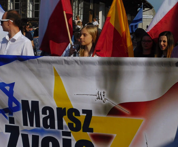 Marsz zycia w łodzi